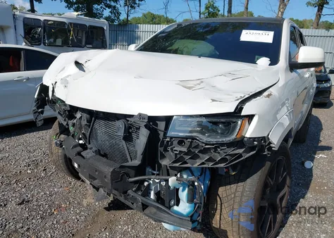 2018 Jeep Grand Cherokee Srt 4X4 from USA, damaged, VIN 1C4RJFDJ6JC369858